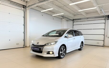 Toyota Wish II, 2012 год, 1 599 999 рублей, 2 фотография