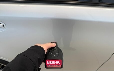 Toyota Wish II, 2012 год, 1 599 999 рублей, 27 фотография