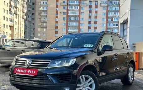 Volkswagen Touareg III, 2017 год, 3 099 000 рублей, 3 фотография