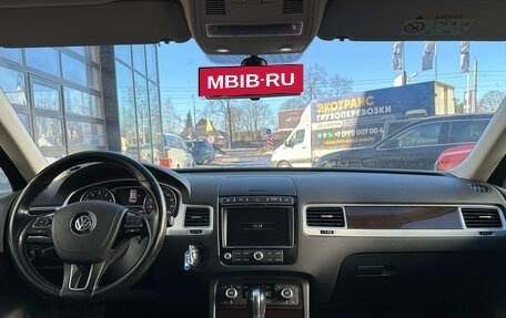 Volkswagen Touareg III, 2017 год, 3 099 000 рублей, 8 фотография