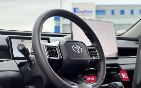 Toyota RAV4, 2026 год, 4 990 000 рублей, 10 фотография