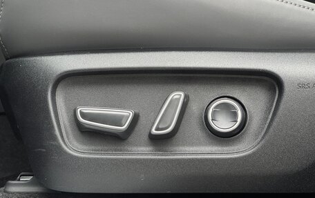 Toyota RAV4, 2026 год, 4 990 000 рублей, 24 фотография