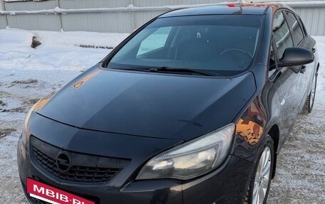 Opel Astra J, 2012 год, 600 000 рублей, 2 фотография