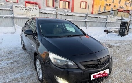 Opel Astra J, 2012 год, 600 000 рублей, 6 фотография