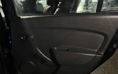 Renault Logan II, 2014 год, 570 000 рублей, 10 фотография