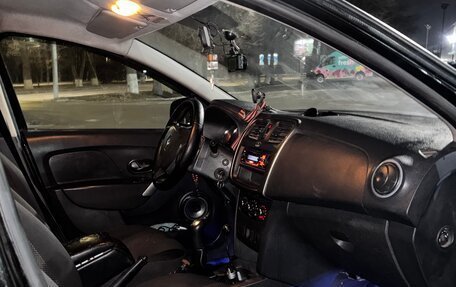 Renault Logan II, 2014 год, 570 000 рублей, 16 фотография