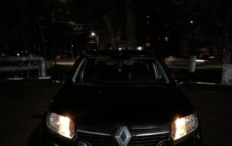Renault Logan II, 2014 год, 570 000 рублей, 7 фотография