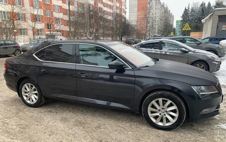 Skoda Superb III рестайлинг, 2017 год, 2 050 000 рублей, 5 фотография