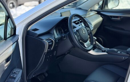 Lexus NX I, 2015 год, 2 990 000 рублей, 10 фотография