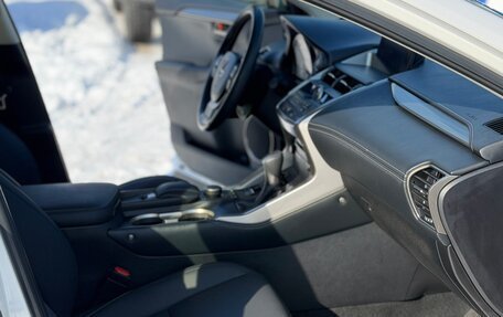 Lexus NX I, 2015 год, 2 990 000 рублей, 20 фотография