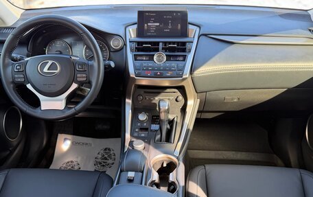 Lexus NX I, 2015 год, 2 990 000 рублей, 21 фотография