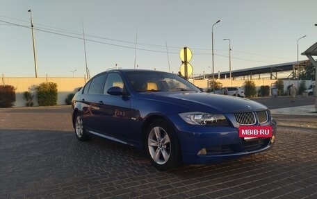 BMW 3 серия, 2007 год, 900 000 рублей, 3 фотография