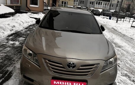 Toyota Camry, 2008 год, 1 300 000 рублей, 1 фотография