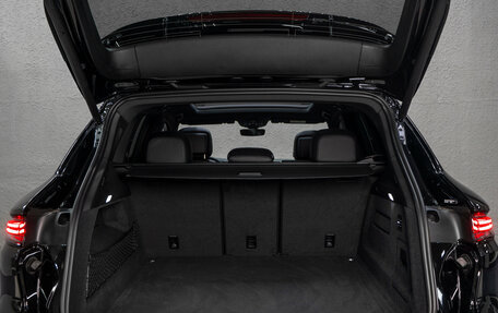 Porsche Cayenne III, 2023 год, 17 700 000 рублей, 21 фотография