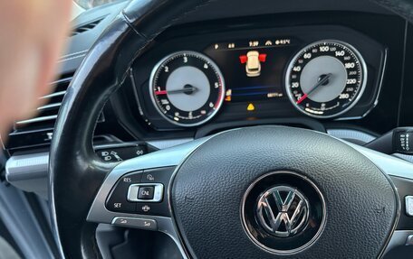 Volkswagen Touareg III, 2018 год, 4 800 000 рублей, 4 фотография