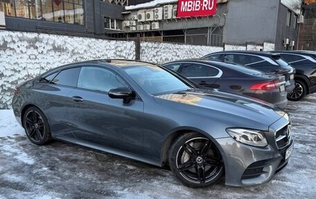Mercedes-Benz E-Класс, 2017 год, 3 450 000 рублей, 2 фотография