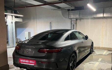 Mercedes-Benz E-Класс, 2017 год, 3 450 000 рублей, 8 фотография