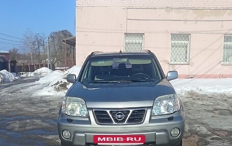 Nissan X-Trail, 2001 год, 400 000 рублей, 2 фотография