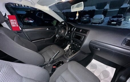 Volkswagen Jetta VI, 2014 год, 1 000 000 рублей, 5 фотография