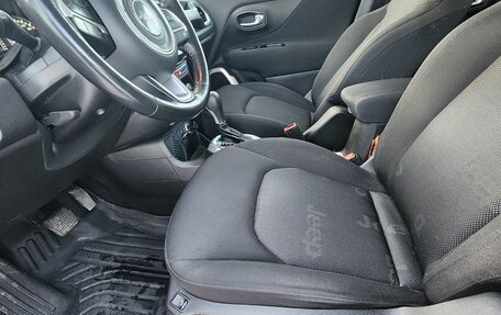 Jeep Renegade I рестайлинг, 2016 год, 1 290 000 рублей, 7 фотография