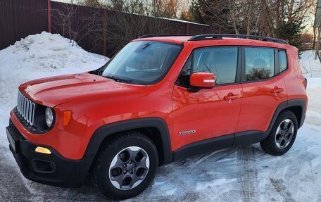 Jeep Renegade I рестайлинг, 2016 год, 1 290 000 рублей, 2 фотография