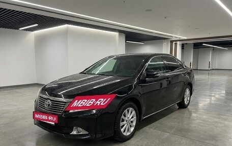 Toyota Camry, 2013 год, 1 550 000 рублей, 2 фотография
