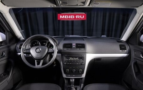 Skoda Yeti I рестайлинг, 2013 год, 949 000 рублей, 9 фотография