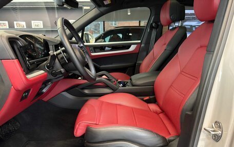 Porsche Cayenne III, 2024 год, 15 497 000 рублей, 10 фотография