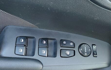 Hyundai Solaris II рестайлинг, 2017 год, 1 255 000 рублей, 12 фотография