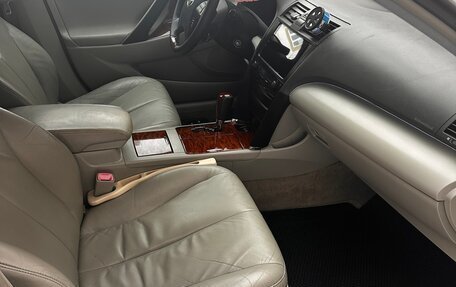 Toyota Camry, 2008 год, 1 300 000 рублей, 12 фотография