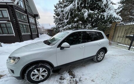 Volkswagen Touareg III, 2016 год, 3 550 000 рублей, 3 фотография