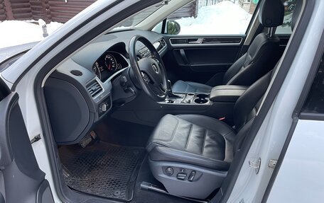 Volkswagen Touareg III, 2016 год, 3 550 000 рублей, 17 фотография