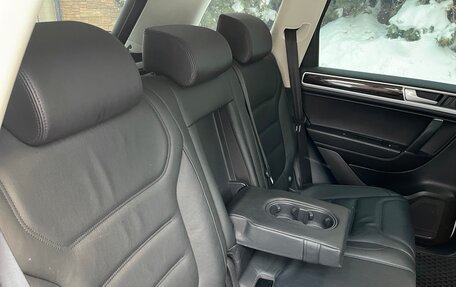 Volkswagen Touareg III, 2016 год, 3 550 000 рублей, 24 фотография