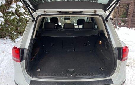 Volkswagen Touareg III, 2016 год, 3 550 000 рублей, 25 фотография