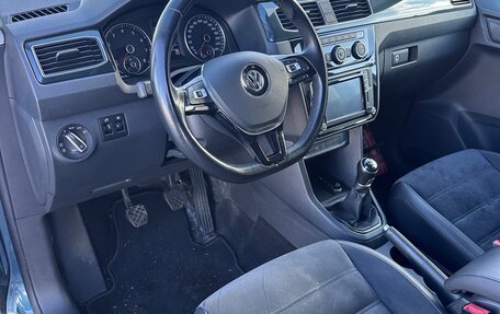 Volkswagen Caddy IV, 2017 год, 1 850 000 рублей, 10 фотография