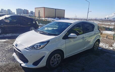 Toyota Aqua I, 2020 год, 1 400 000 рублей, 7 фотография