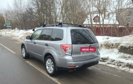 Subaru Forester, 2011 год, 950 000 рублей, 5 фотография
