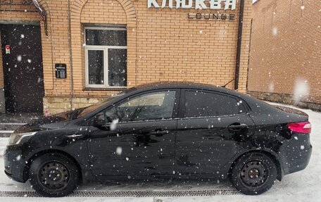 KIA Rio III рестайлинг, 2011 год, 593 000 рублей, 2 фотография