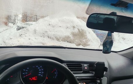 KIA Rio III рестайлинг, 2011 год, 593 000 рублей, 19 фотография