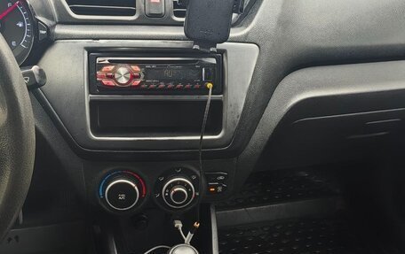 KIA Rio III рестайлинг, 2011 год, 593 000 рублей, 27 фотография