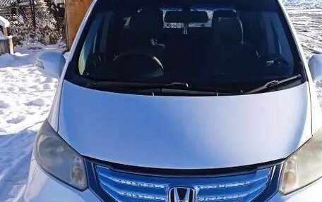 Honda Freed I, 2013 год, 1 280 000 рублей, 7 фотография