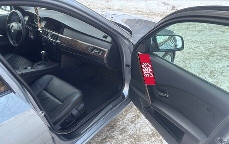 BMW 5 серия, 2004 год, 850 000 рублей, 9 фотография