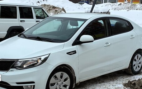KIA Rio III рестайлинг, 2015 год, 890 000 рублей, 7 фотография