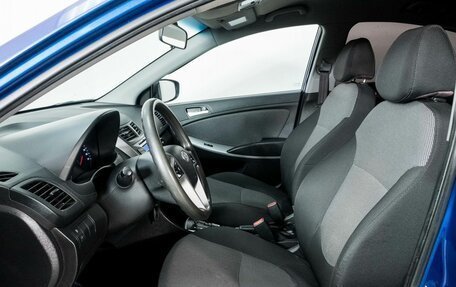 Hyundai Solaris II рестайлинг, 2013 год, 690 000 рублей, 6 фотография