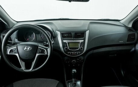 Hyundai Solaris II рестайлинг, 2013 год, 690 000 рублей, 7 фотография