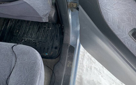 Suzuki Liana, 2001 год, 300 000 рублей, 12 фотография