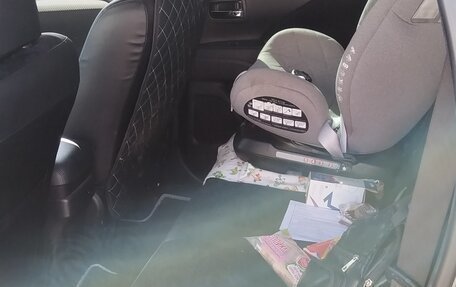 Mitsubishi Outlander III рестайлинг 3, 2018 год, 2 050 000 рублей, 8 фотография