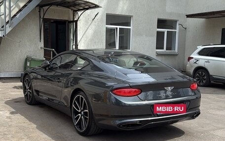 Bentley Continental GT III, 2018 год, 18 000 000 рублей, 3 фотография