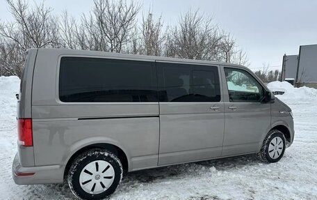 Volkswagen Caravelle T6 рестайлинг, 2020 год, 4 390 000 рублей, 8 фотография