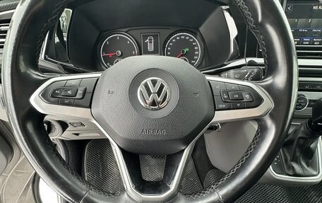 Volkswagen Caravelle T6 рестайлинг, 2020 год, 4 390 000 рублей, 14 фотография